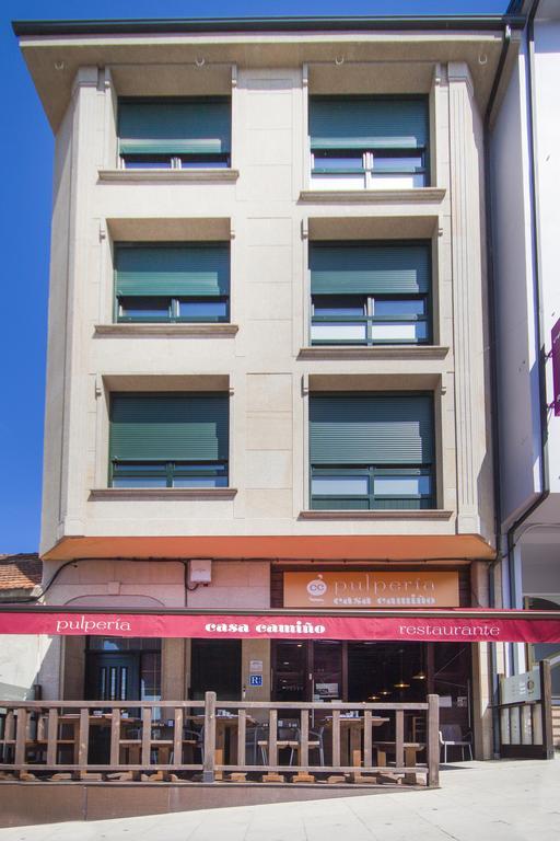 Pension Restaurante Casa Camino Palas de Rei Exterior photo